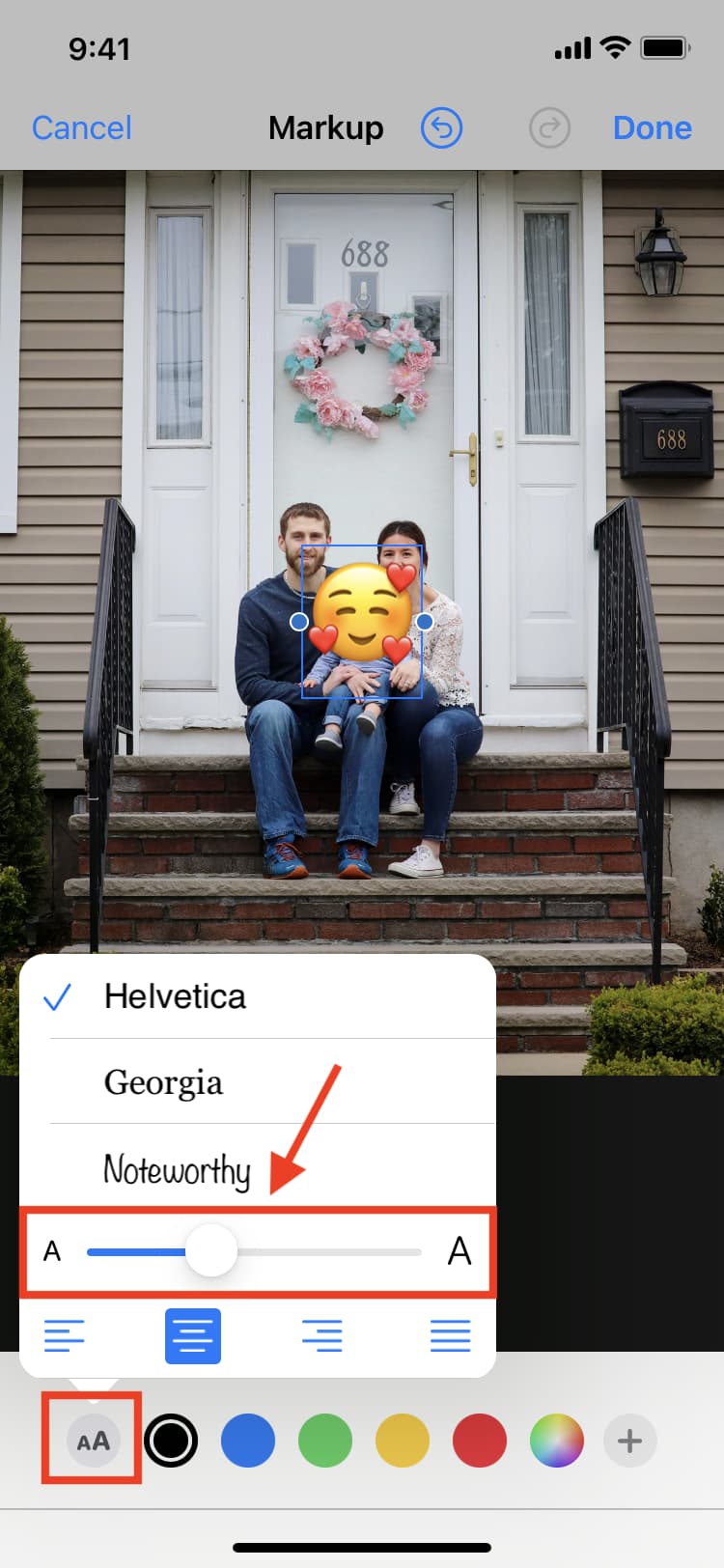 Sesuaikan ukuran emoji sesuai untuk menyembunyikan wajah dari foto di iPhone